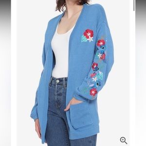 Hot Topic Disney Lilo and Stitch Hibiscus Sweater Cardigan Medium Rare